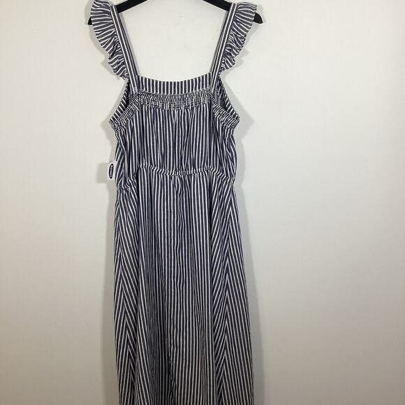 Old Navy Blue Stripe Smocked Maxi Dress Sleeveless Ruffle Strap Large NWT Beach - Picture 9 of 9